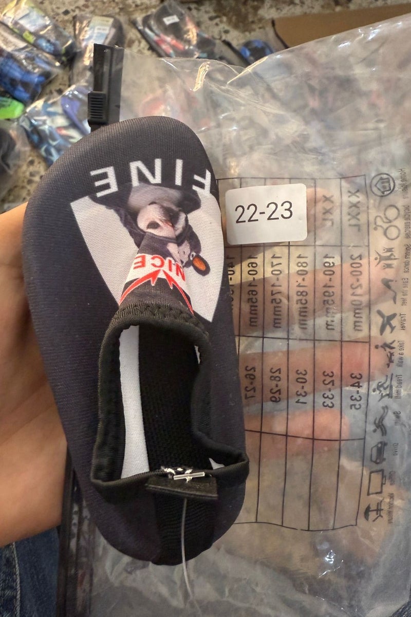 فاين حذاء بحر مائي كاجوال ملون، مقاس 23-22، مثالي للسباحة والغطس والرياضات المائية، سريع الجفاف ومانع للانزلاق. حذاء مياة . جوارب سباحة .مستلزمات السباحة - Image 2